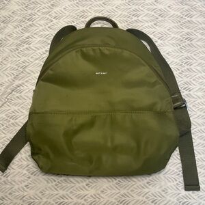 Green Matt&Nat Backpack (discontinued)